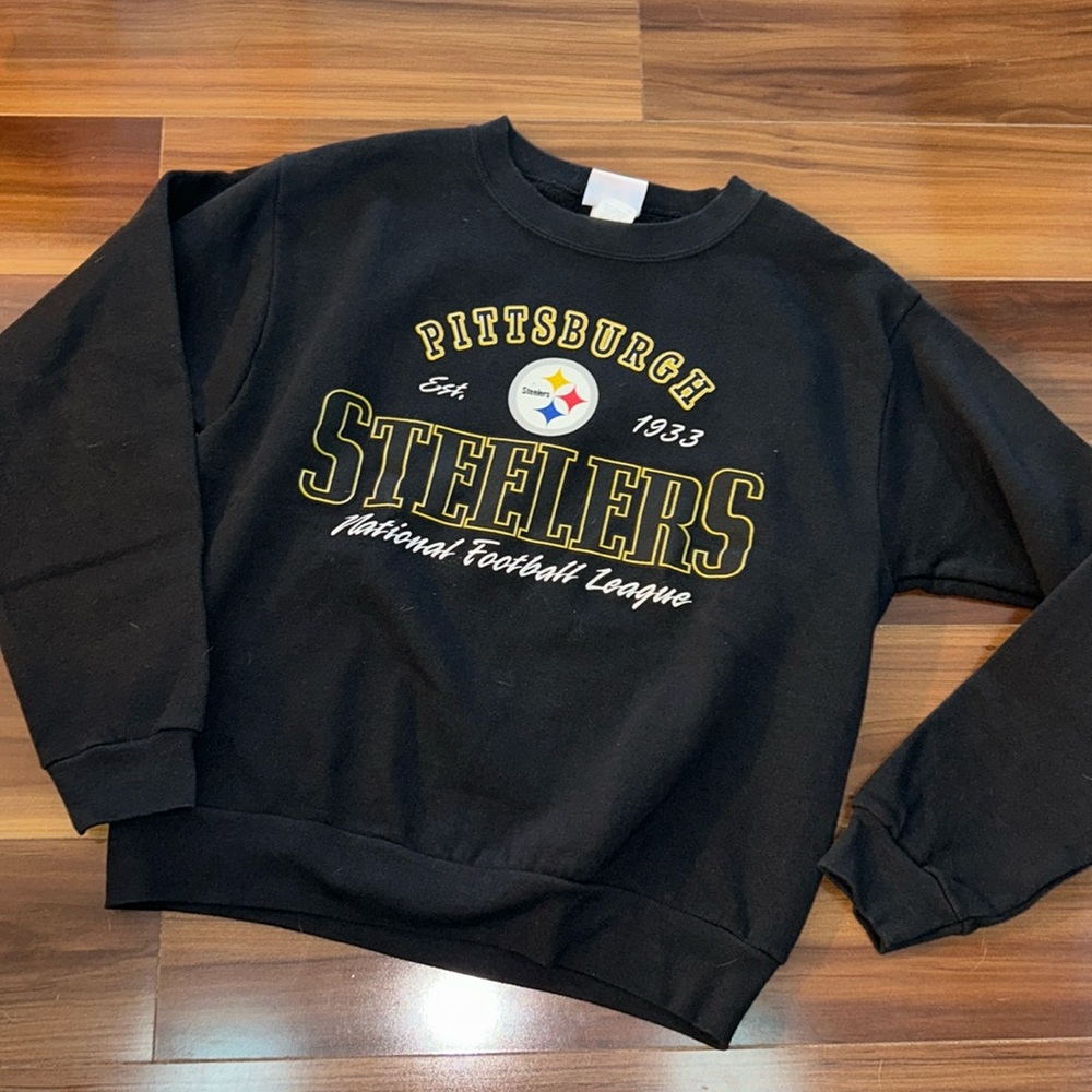 Youth large 14/16 NFL Pittsburgh Steelers crewneck sweatshirt